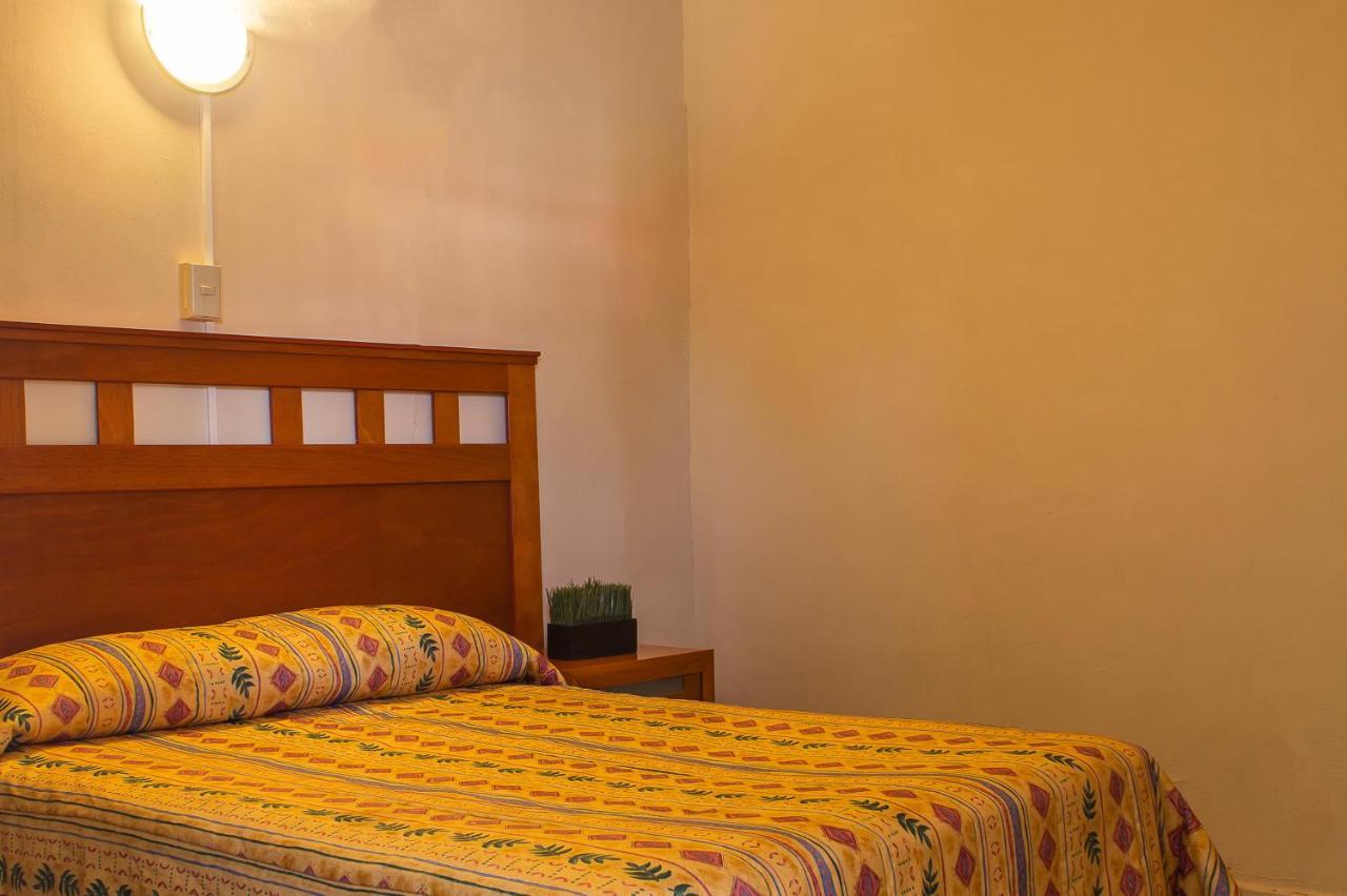 Bonitto Inn Manuel Bagian luar foto